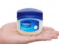 sap-duong-am-vaseline-pure-petroleum-jelly-1-17804804847471607902225-1780487364824-17804873660...jpg